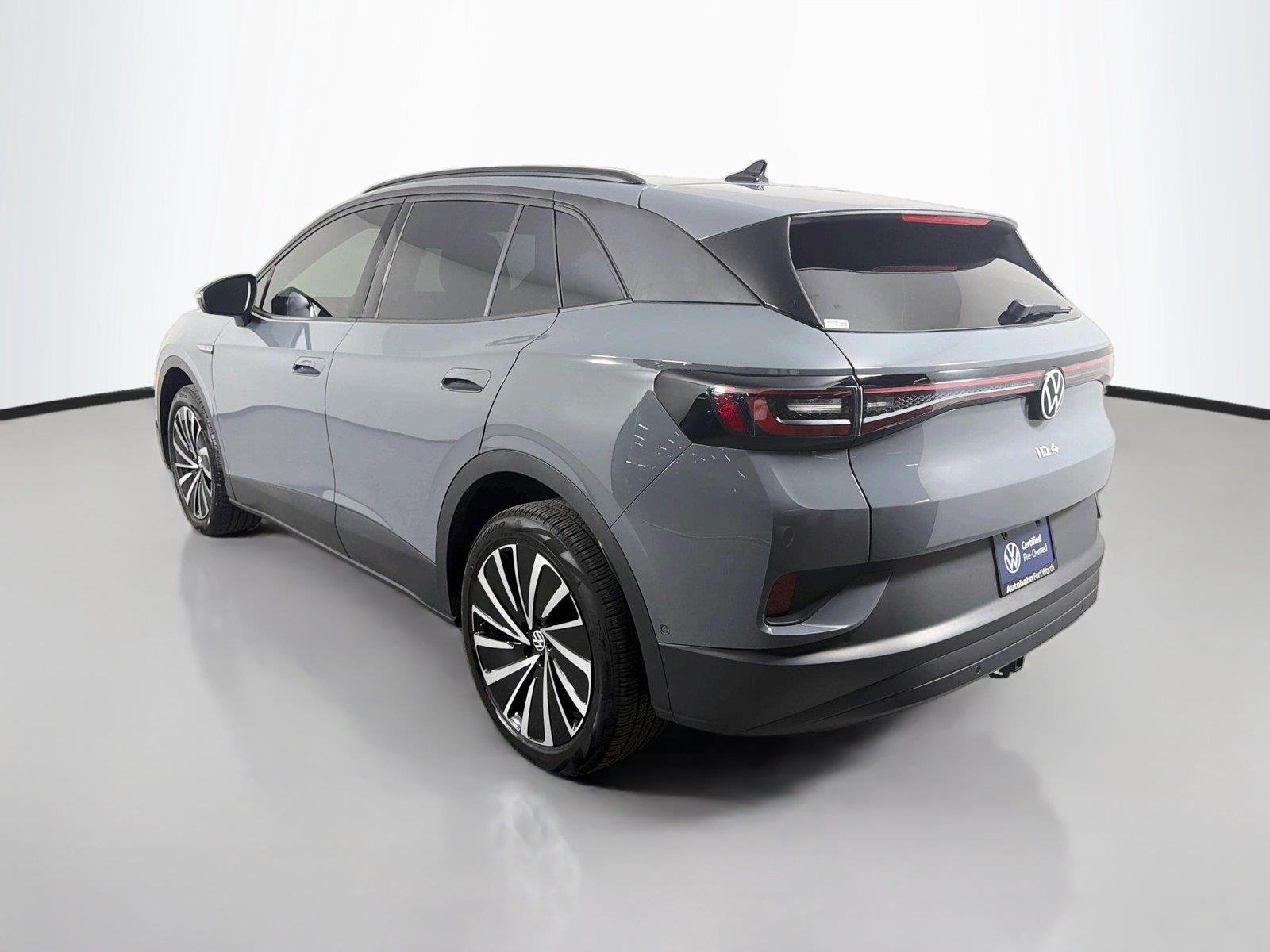 Certified Used 2025 Pure Gray Volkswagen Pro image 7