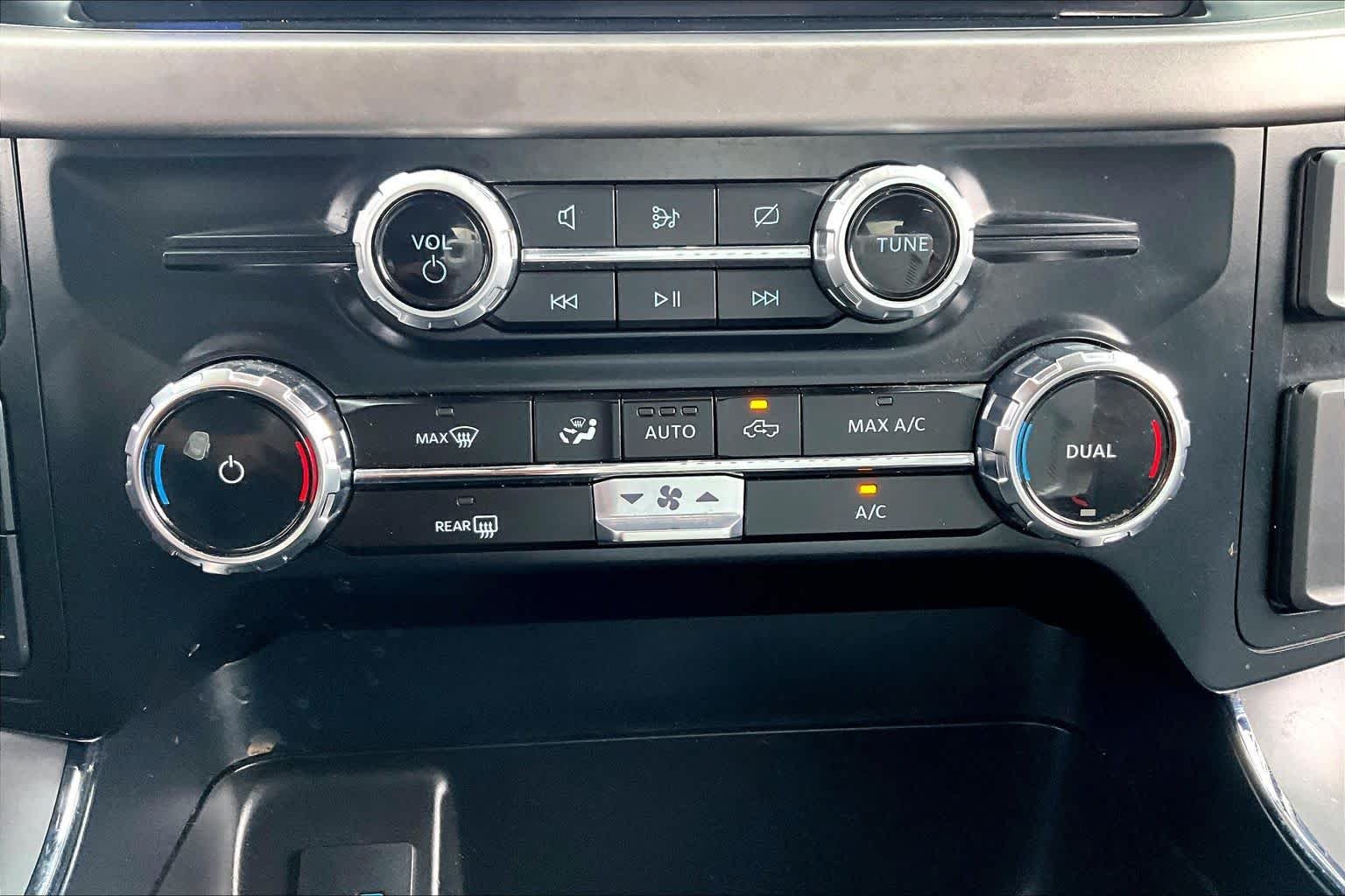 Used 2024 Carbonized Gray Ford XLT image 34