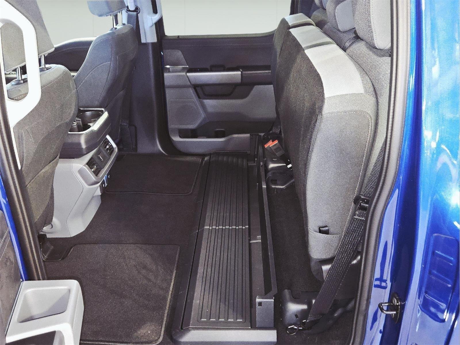 Used 2025 Atlas Blue FORD XLT image 53