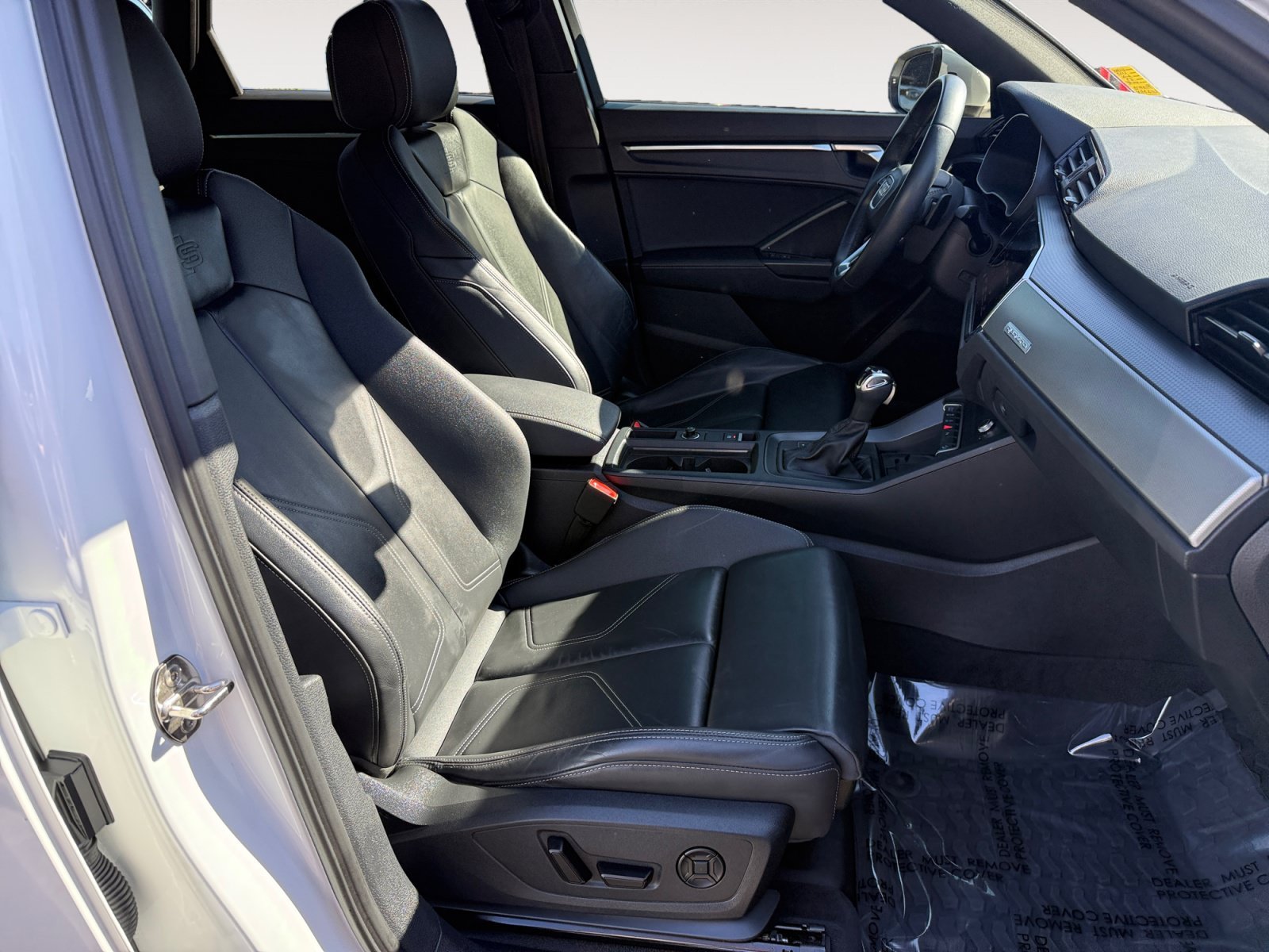 Used 2023 Ibis White Audi Premium Plus image 19
