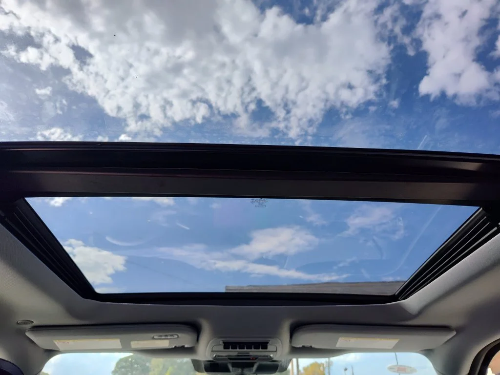 New 2026 Oxford White Ford F-250® Lariat® image 12
