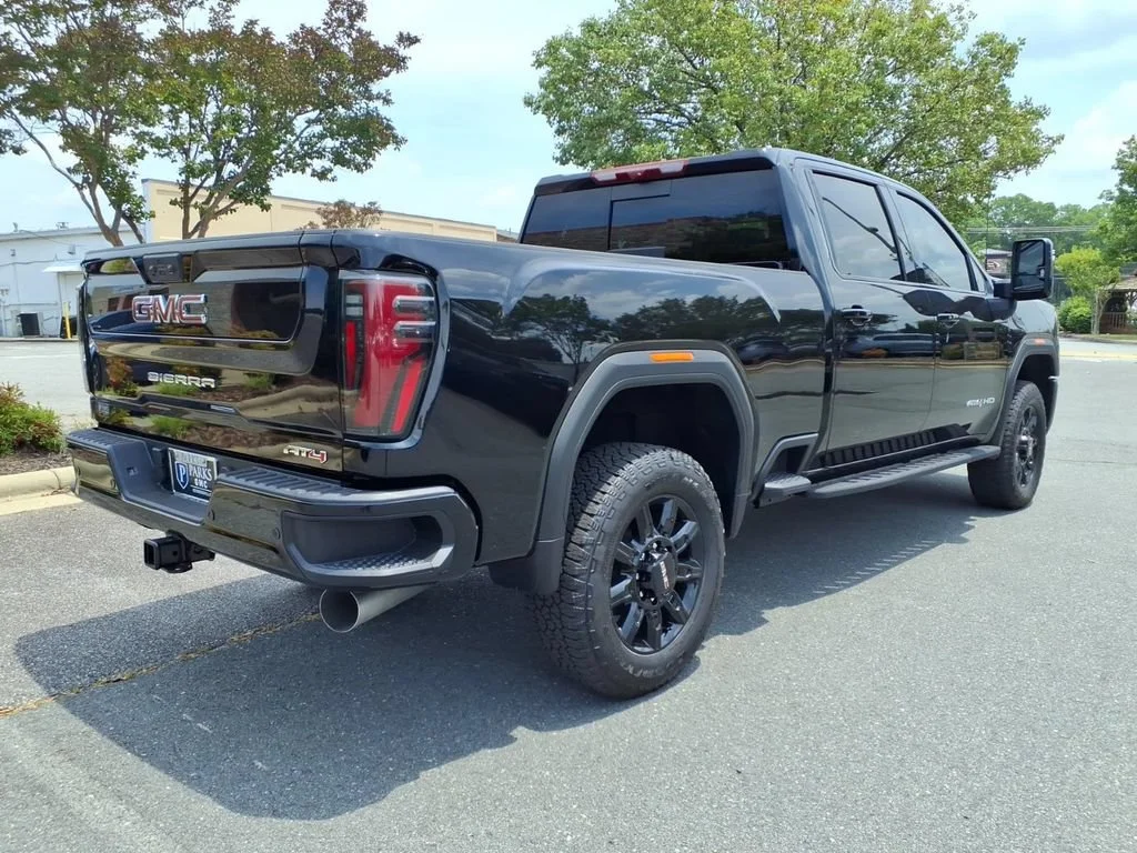 New 2026 Onyx Black GMC AT4 image 28