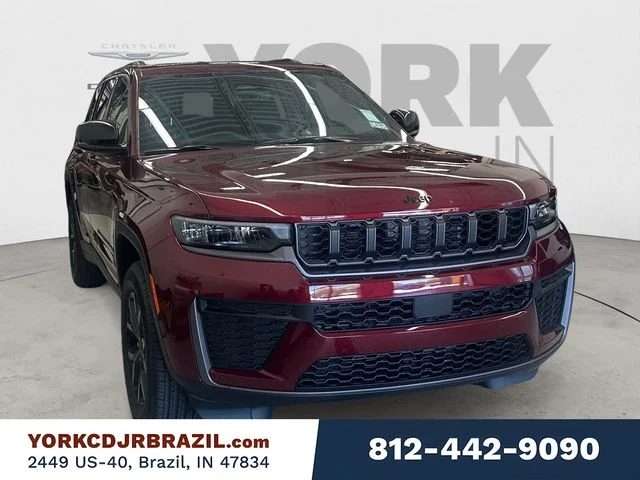 New 2026 Red Jeep Altitude image 7
