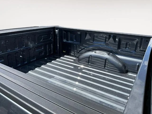 New 2026 Carbonized Gray Metallic Ford XLT image 33