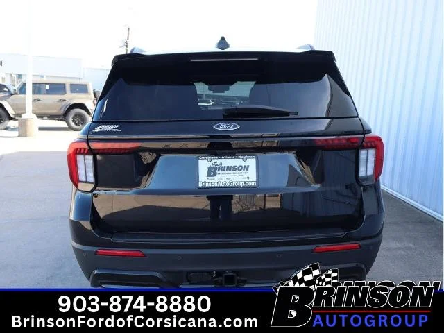 New 2026 Agate Black Metallic Ford ST-Line image 24