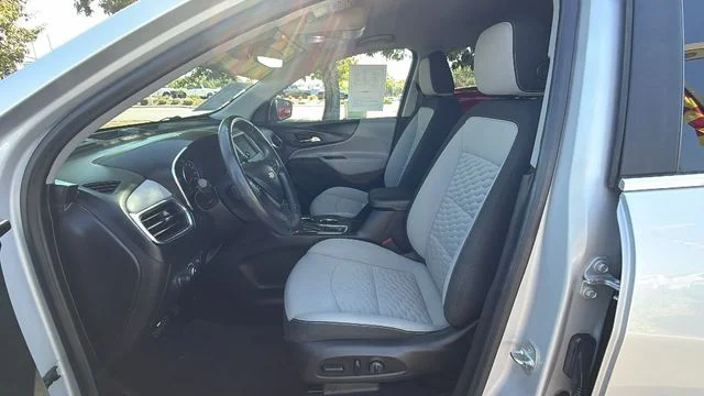 Used 2021 Silver Ice Metallic Chevrolet LT image 32