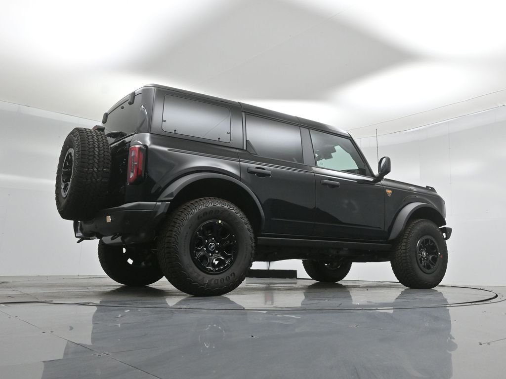 New 2026 Shadow Black Ford Badlands image 48