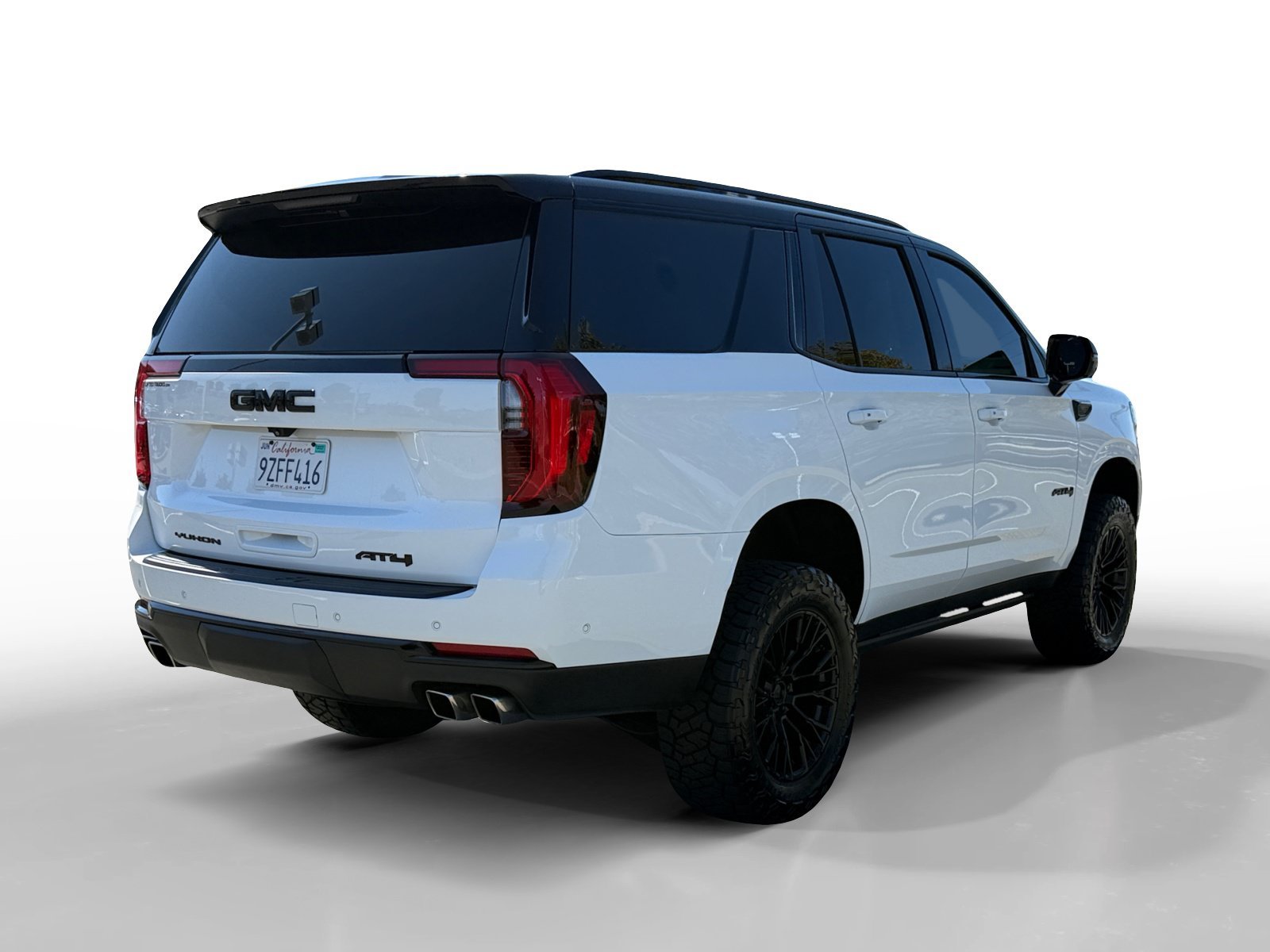 Used 2025 Summit White GMC AT4 image 5