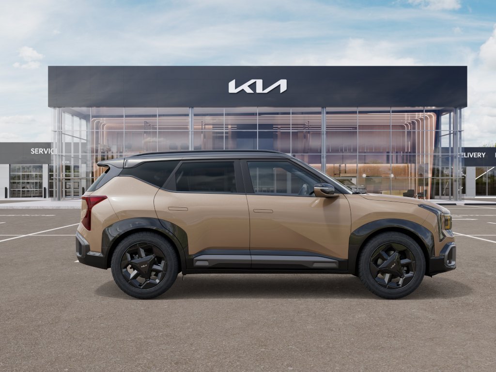 New 2027 Terrain Brown / Black Roof Kia X-Line S image 7