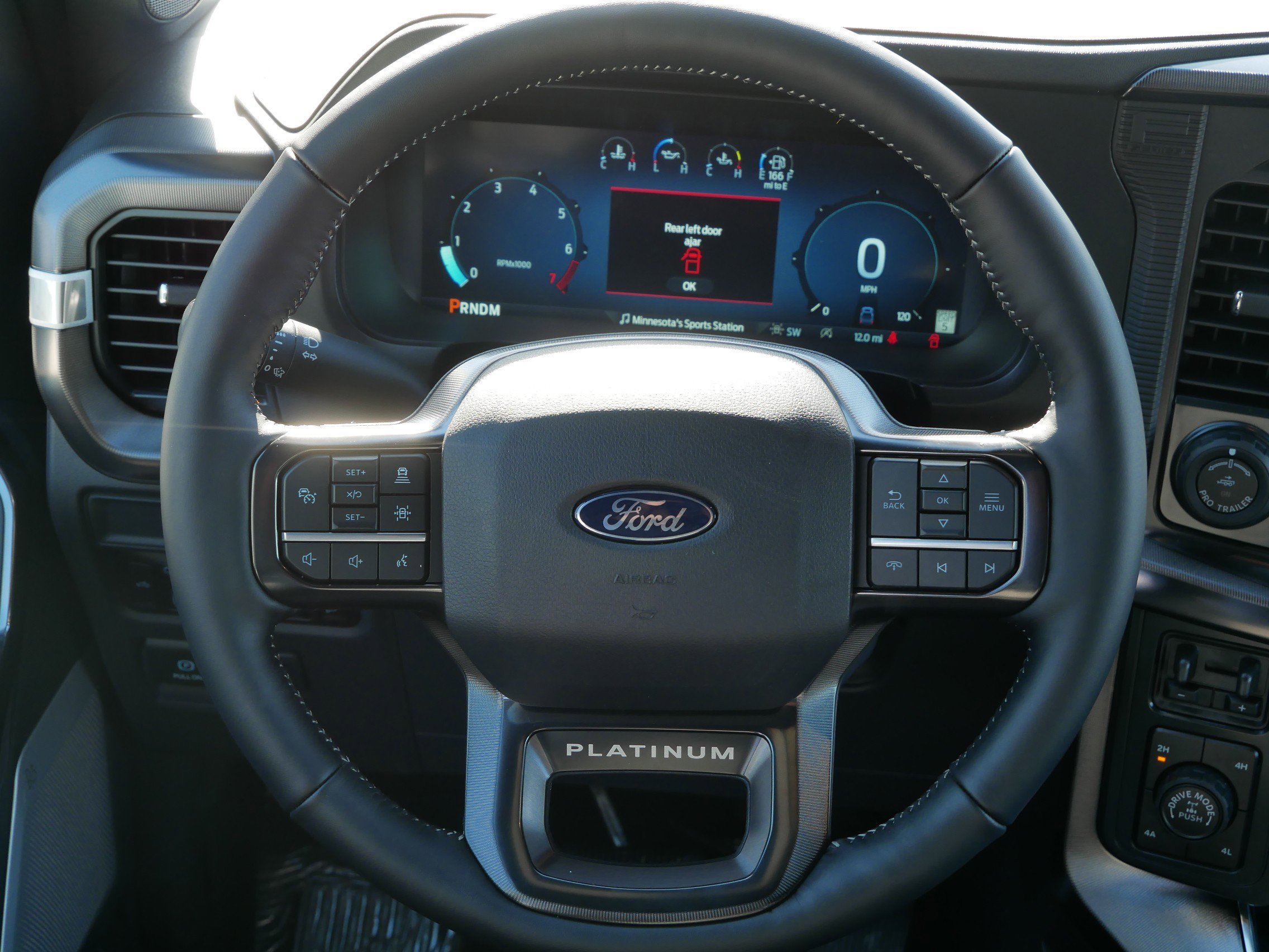New 2026 Star White Metallic Tri-Coat Ford Platinum® image 17