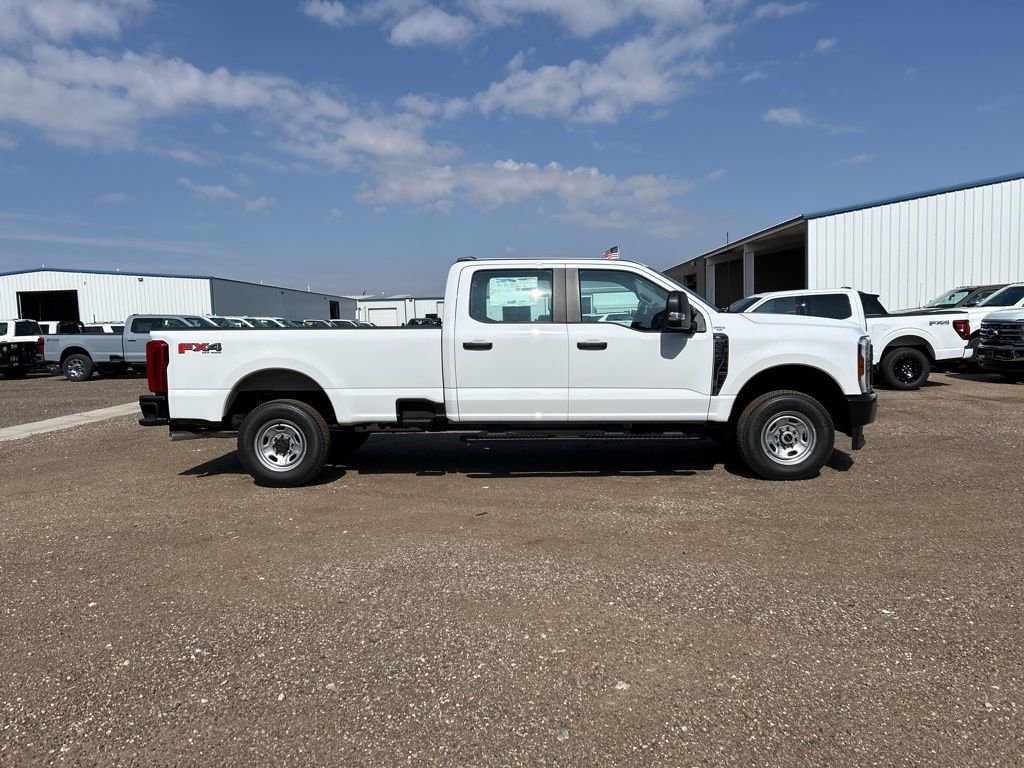 New 2026 Oxford White Ford XL image 8