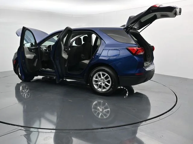 Used 2022 Blue Chevrolet LS image 42