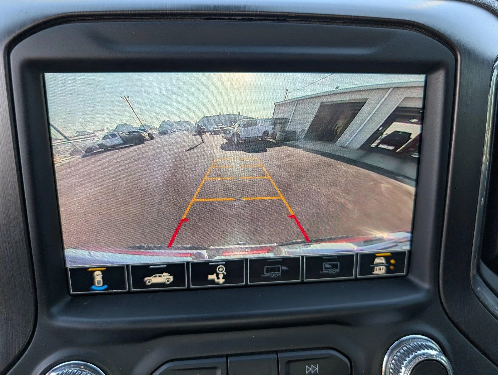 Used 2022 ONYX BLACK GMC AT4 image 20