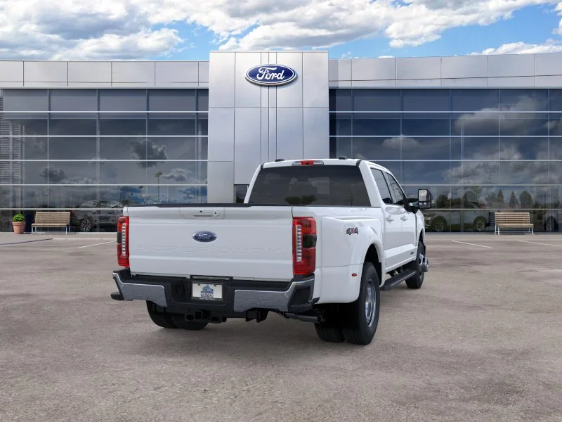 New 2026 Oxford White Ford Lariat image 33