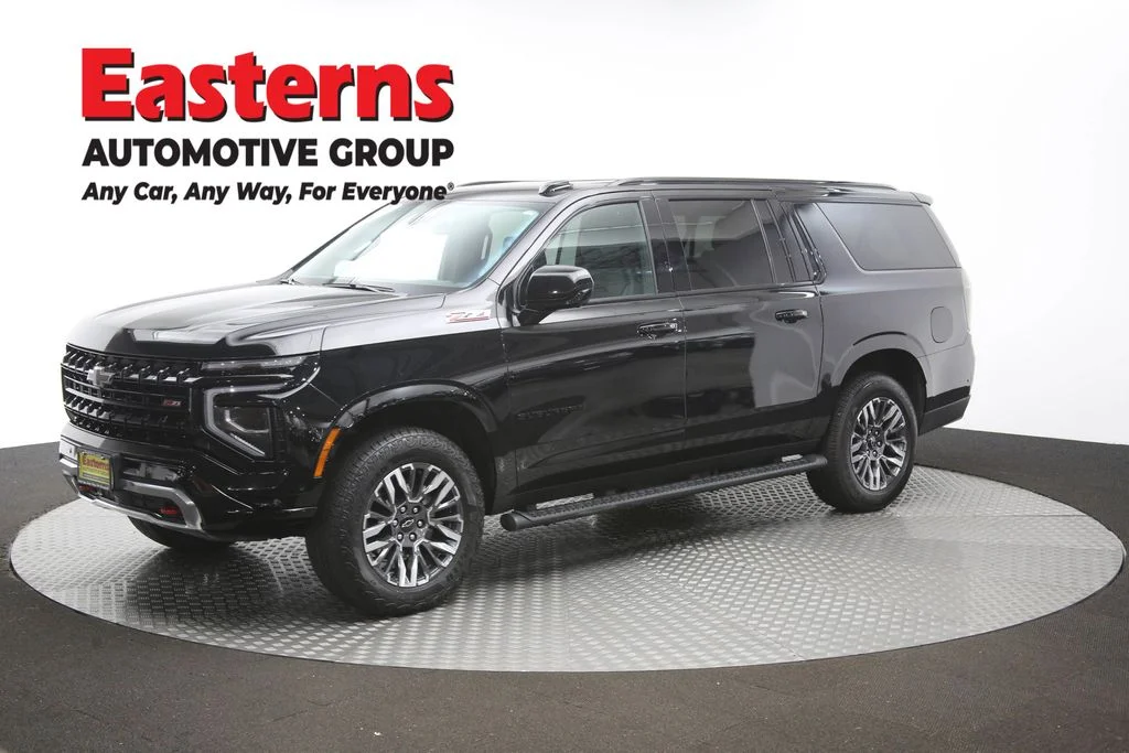 Used 2025 Black Chevrolet Z71 image 61