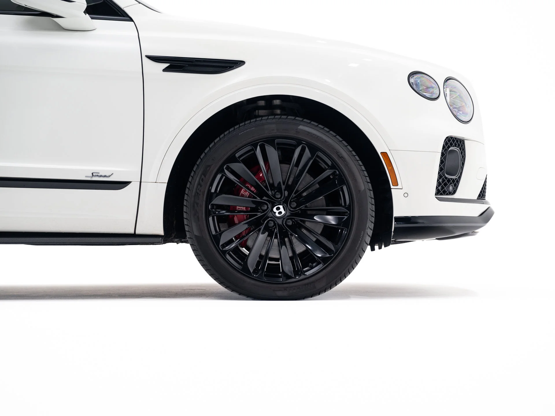 Used 2021 Glacier White Bentley Speed image 14