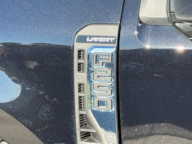 Used 2025 Black Ford Lariat image 6
