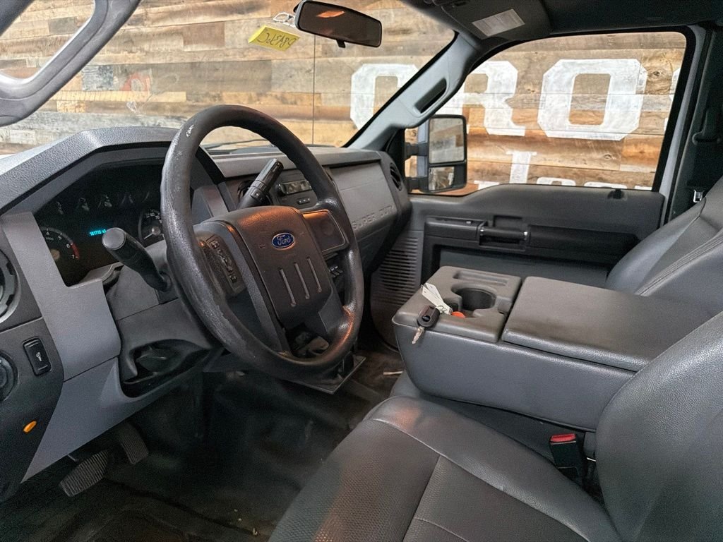 Used 2015 Oxford White Ford XL image 9