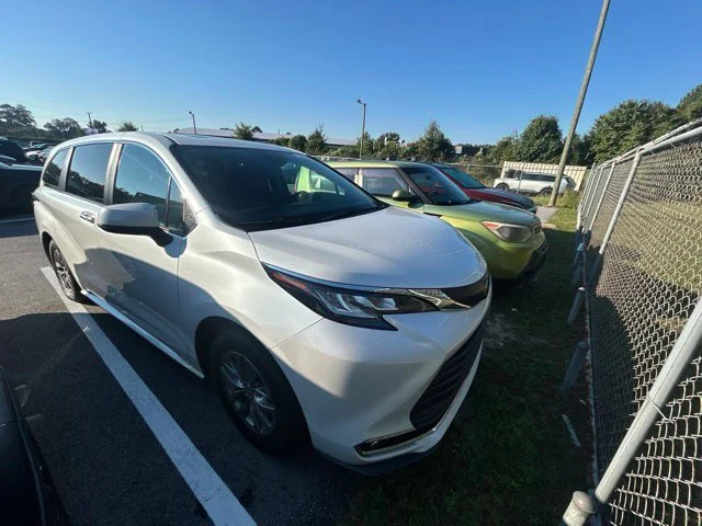 Used 2023 Beige Toyota XLE image 1