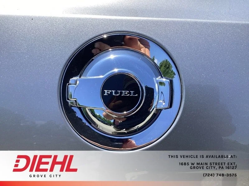 Used 2011 Gray Dodge R/T image 13