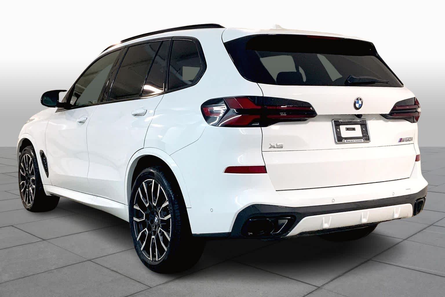 New 2026 Alpine White BMW M60i image 12