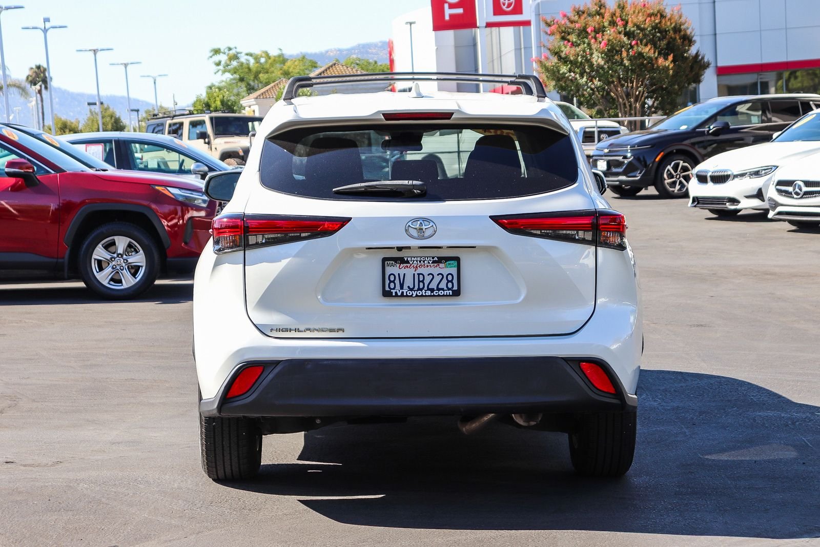Certified Used 2021 Blizzard Pearl Toyota L image 6