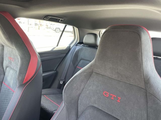 2026 Volkswagen Golf GTI SE - Photo 22