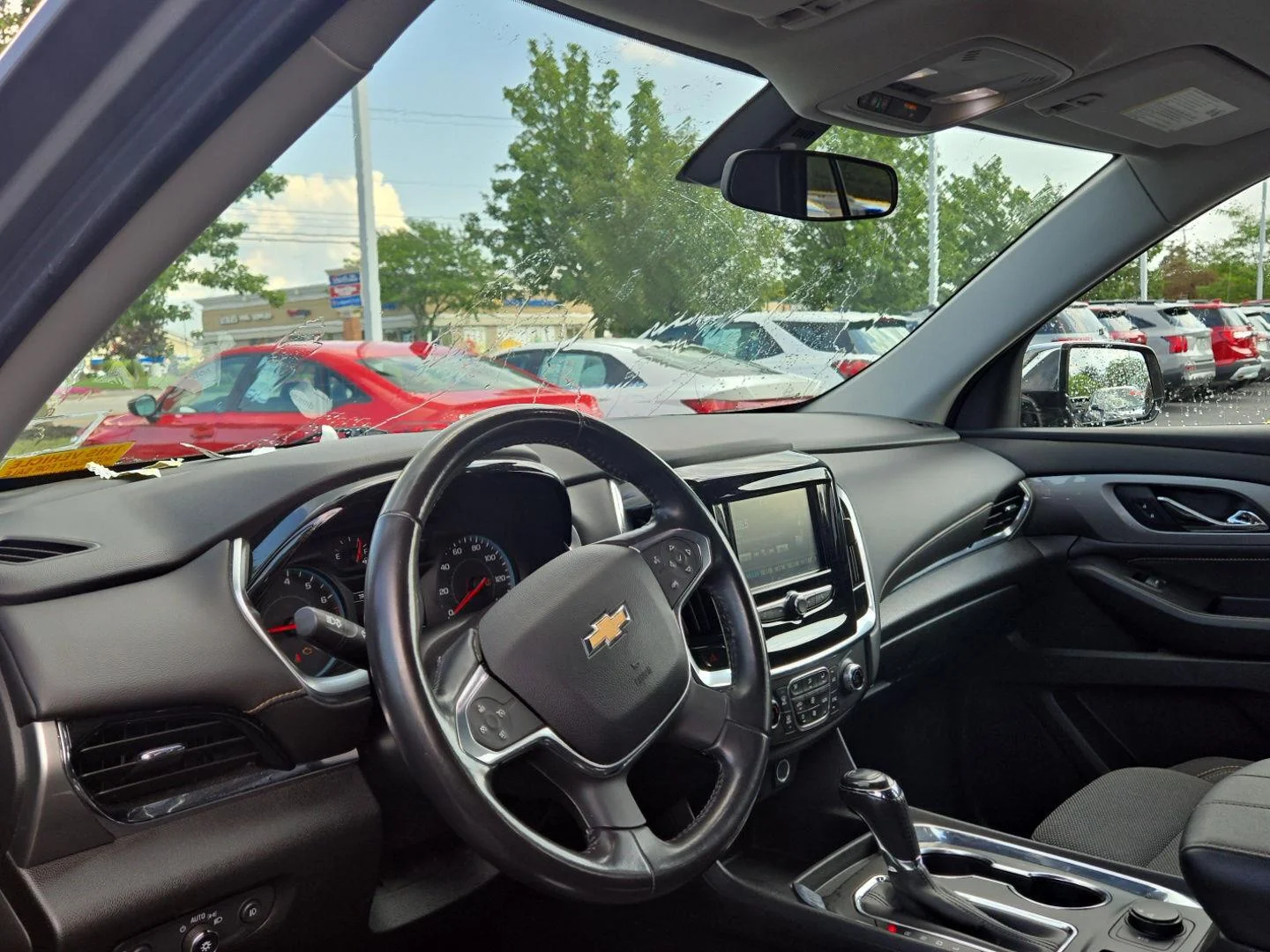 Used 2019 Pepperdust Metallic Chevrolet LT Cloth image 3