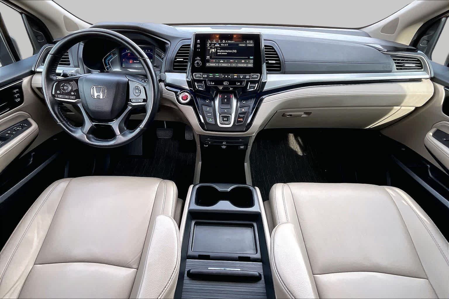 2024 Honda Odyssey Touring - Photo 16