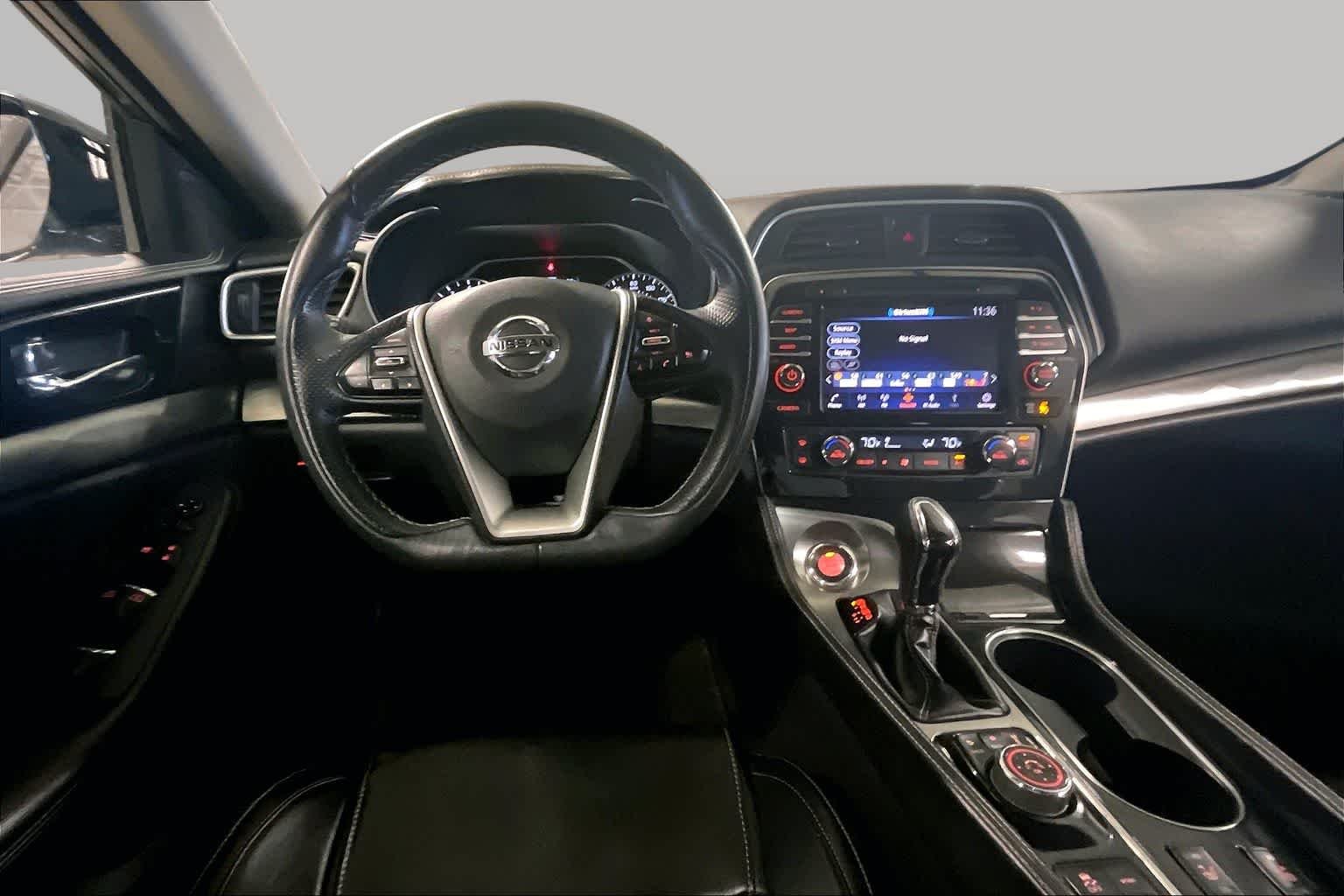 Used 2021 Gun Metallic Nissan SV image 5