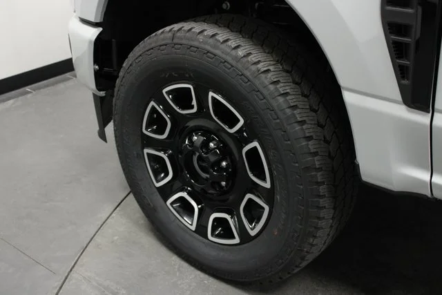 New 2026 Avalanche Ford F-250® Platinum® image 33