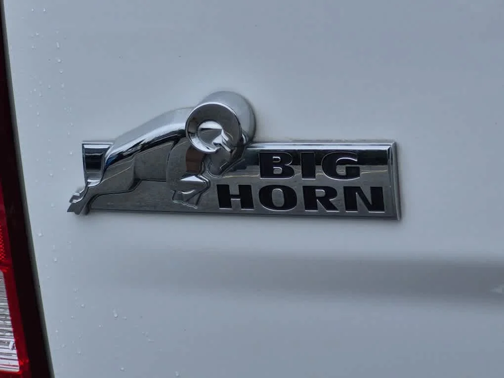 Used 2016 Bright White Clearcoat Ram Big Horn image 20