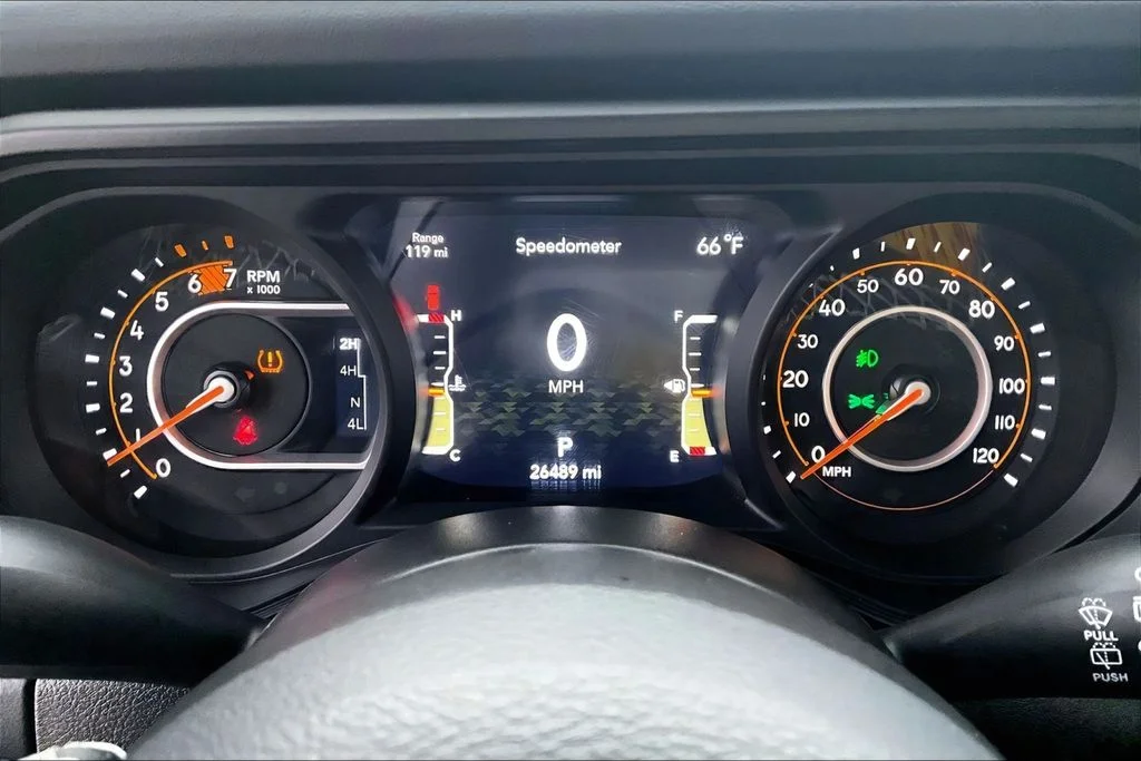2025 Jeep Wrangler 4-Door Rubicon - Photo 19