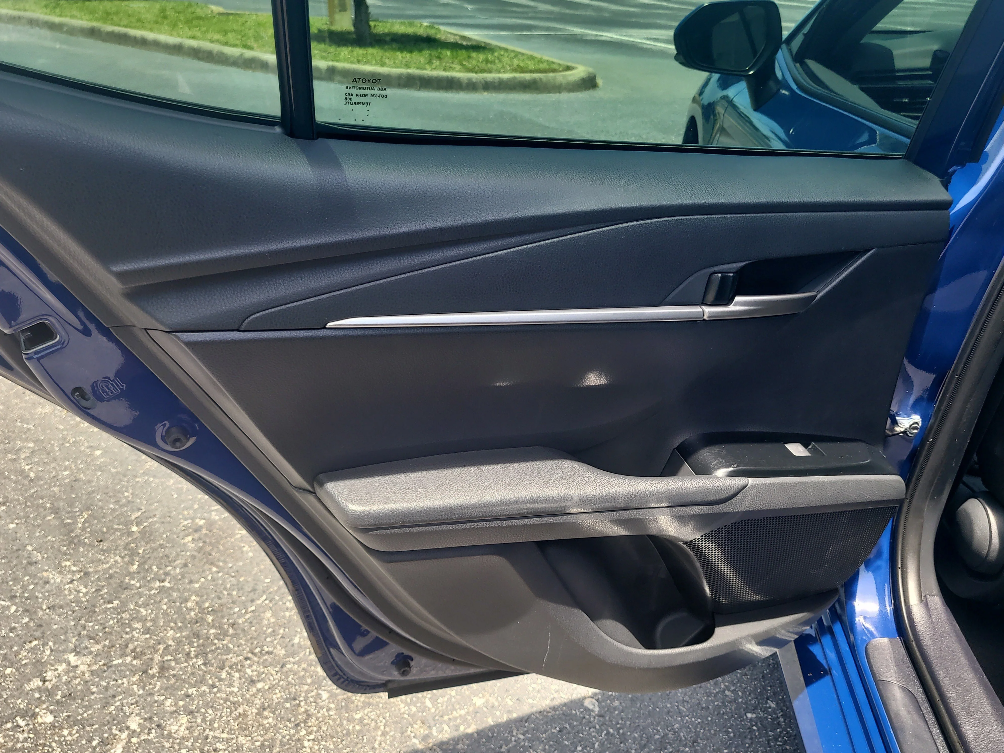 Certified Used 2025 Blue Toyota LE image 9