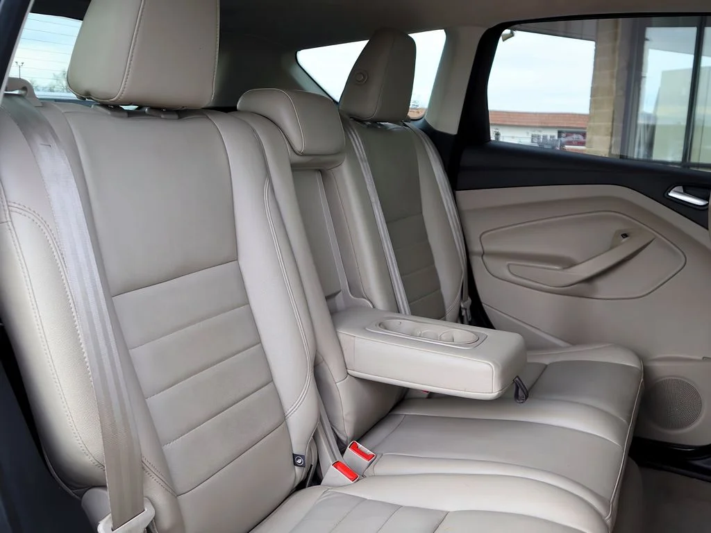 2024 Ford Escape Platinum - Photo 28