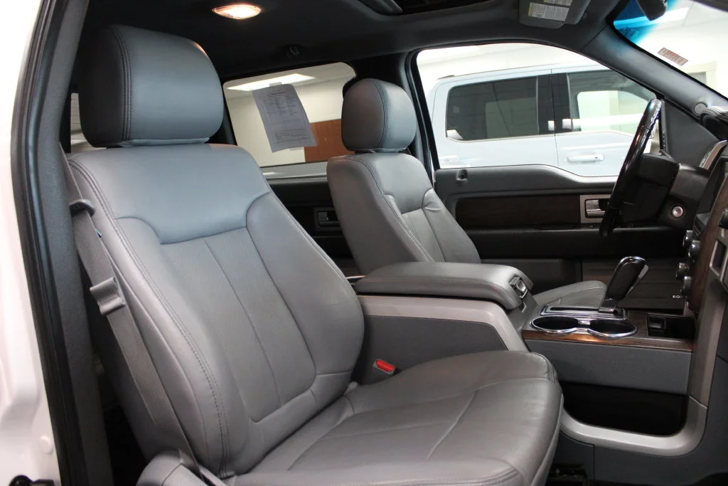 Used 2014 White Platinum Tri-Coat Metallic Ford Lariat image 44