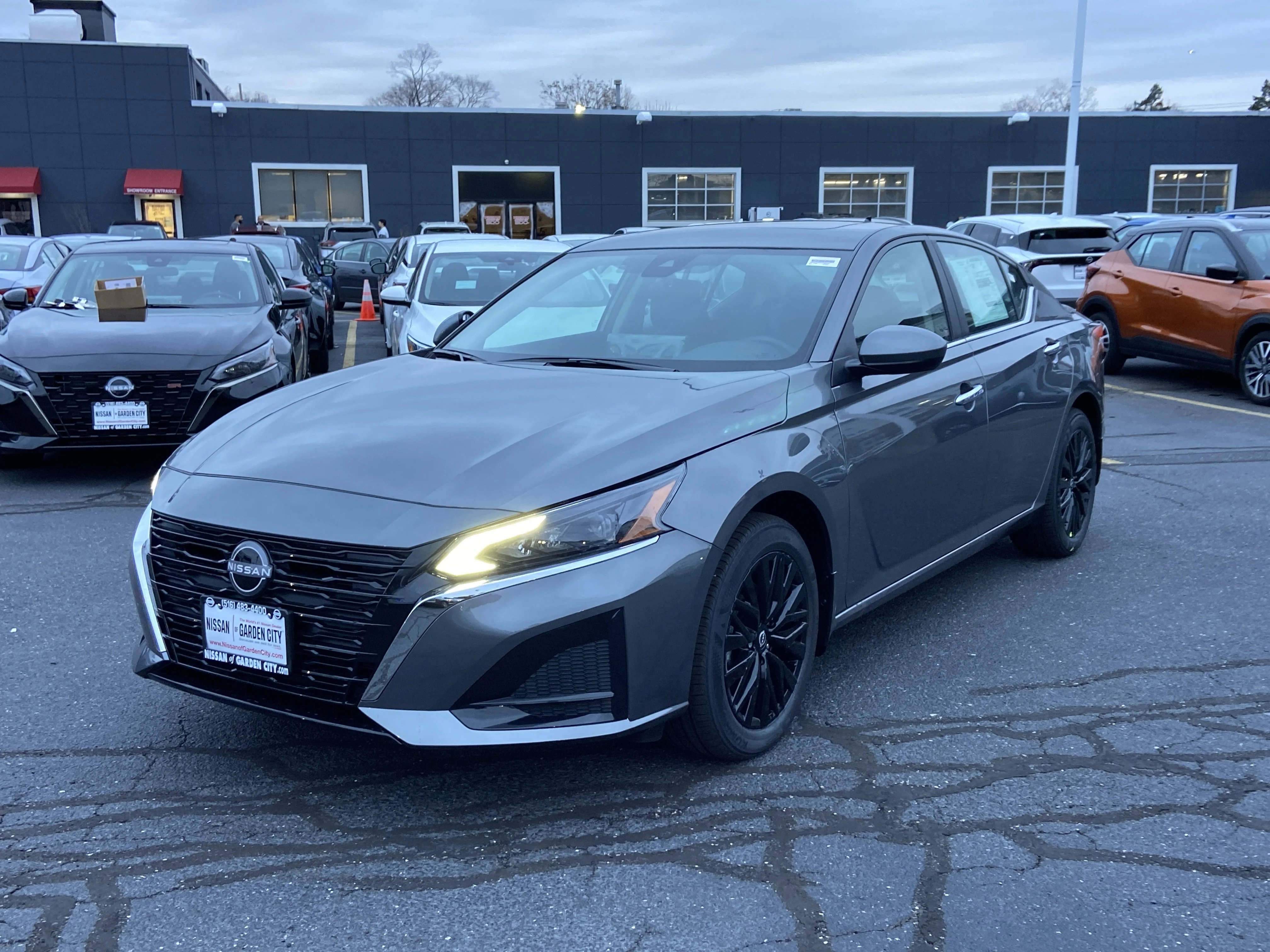 New 2025 Gun Metallic Nissan SV image 7