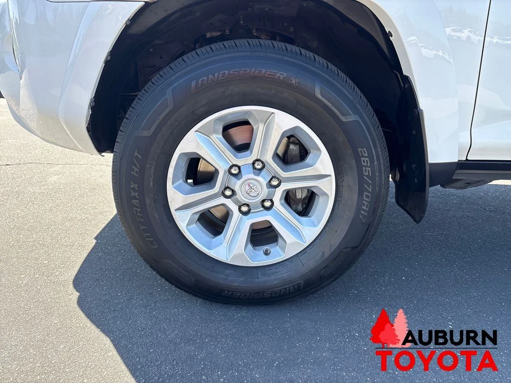 Used 2017 Super White Toyota SR5 image 22