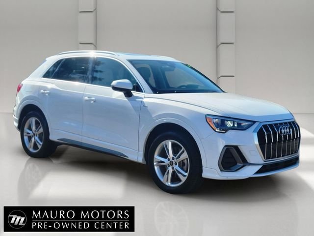 2022 Audi Q3
