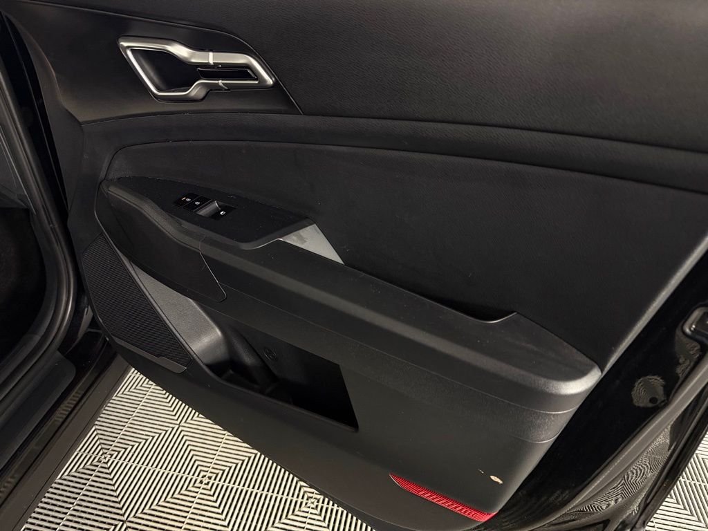 Used 2026 Fusion Black Kia S image 31
