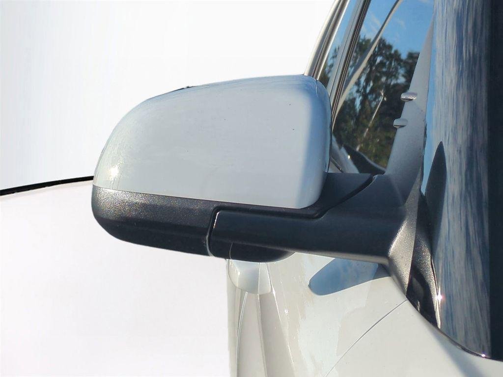 New 2026 White Hyundai SEL image 12