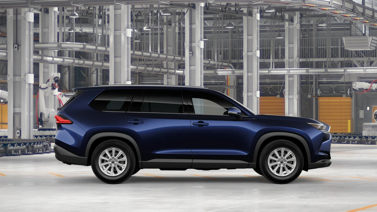 New 2026 Blueprint Toyota Hybrid XLE image 10