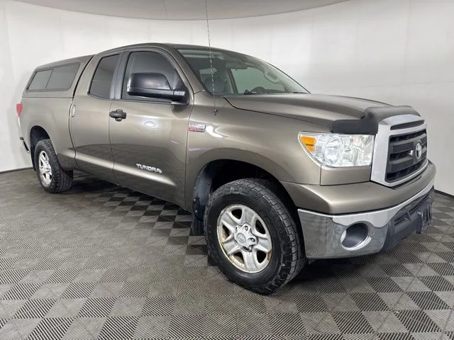 2011 Toyota Tundra 5.7 Auto 4WD Tundra Grade Double Cab's photo