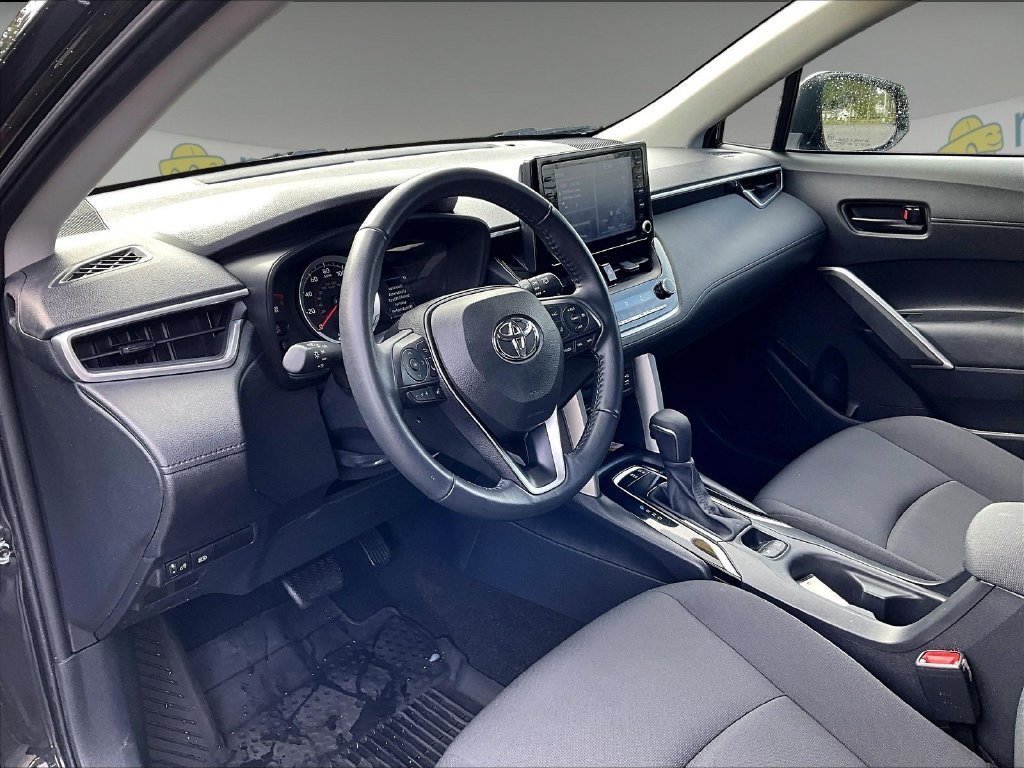 Used 2022 Black Toyota LE image 8