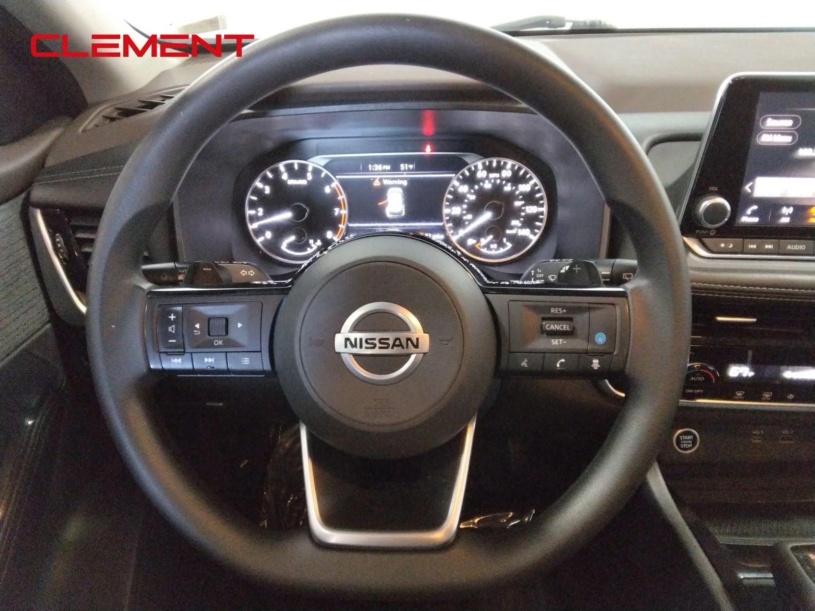 2021 Nissan Rogue SV - Photo 11