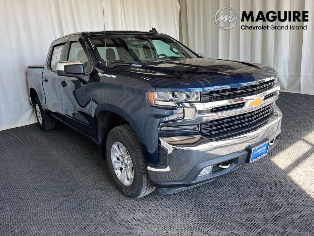 Used 2020 Blue Chevrolet LT image 27