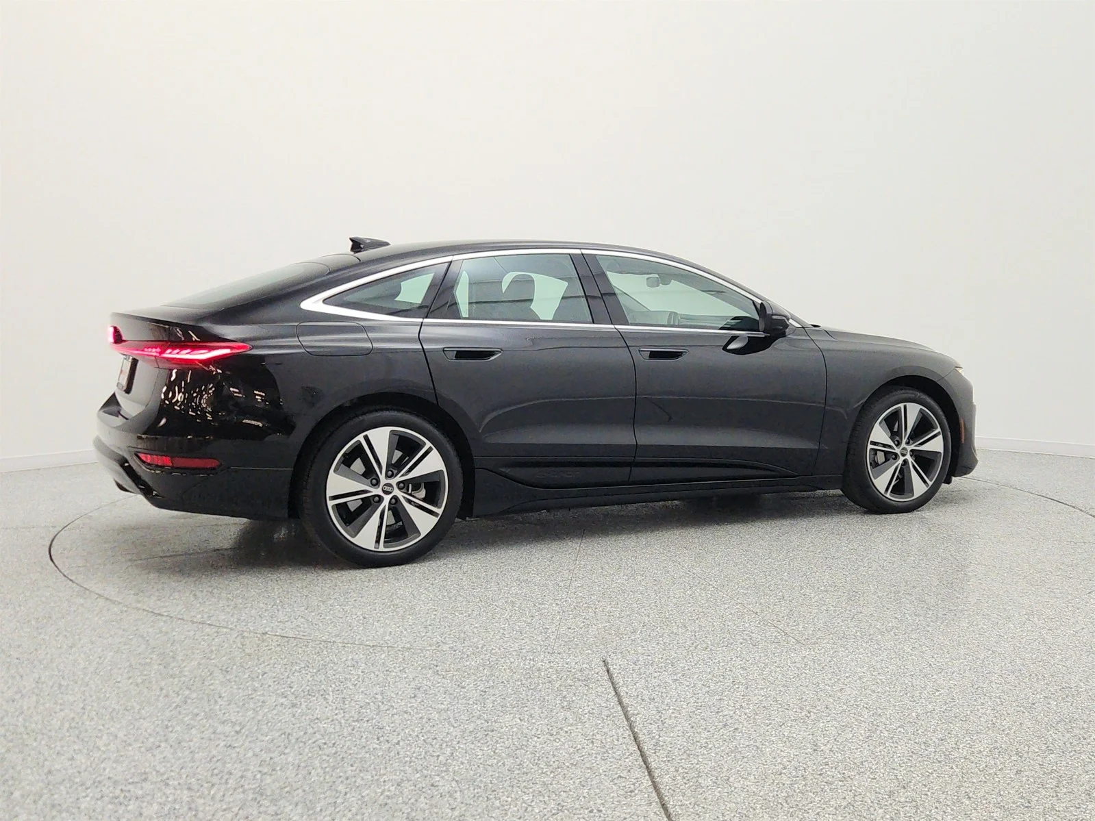 Used 2025 Mythos Black Metallic Audi Premium Plus RWD image 5