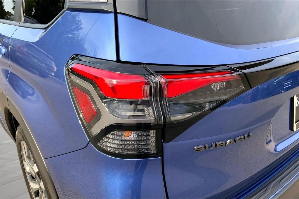 Used 2025 Blue Subaru Touring image 22