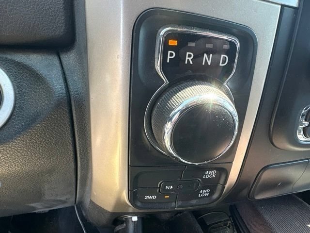 Used 2015 Granite Crystal Metallic Clearcoat Ram Outdoorsman image 24