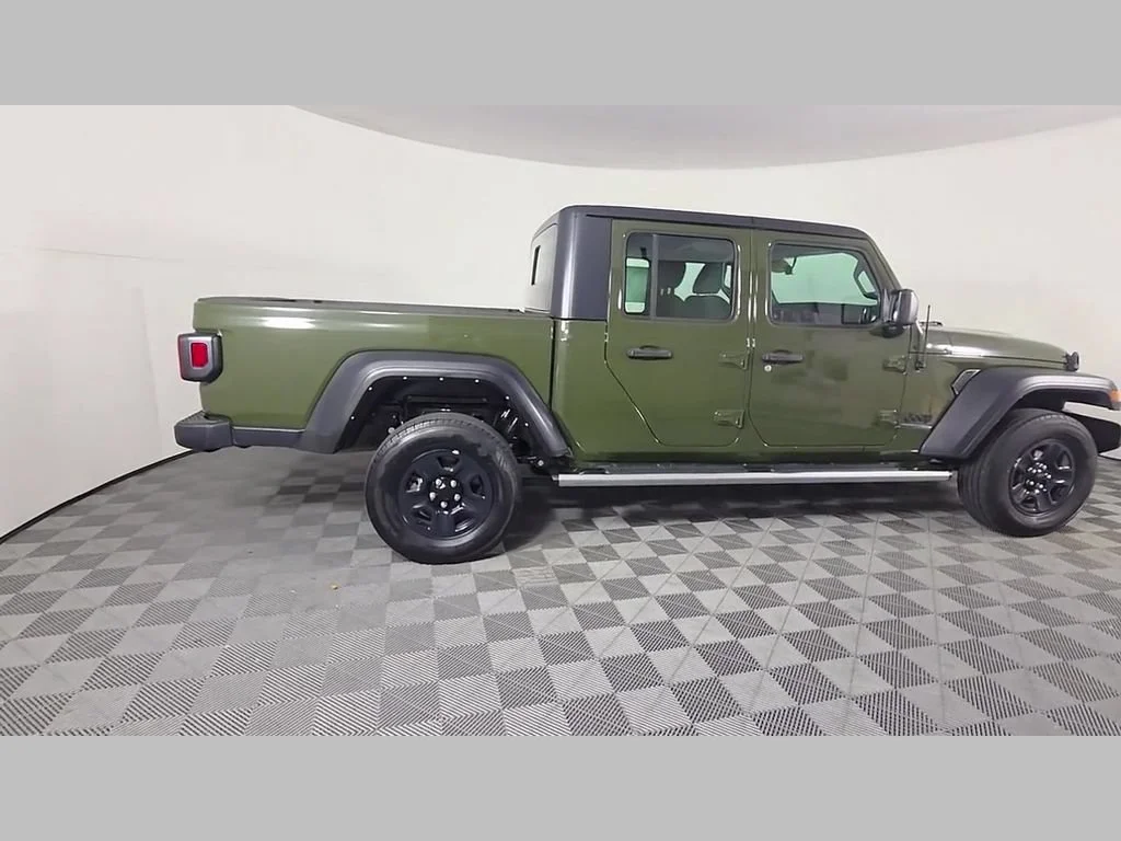 Used 2023 Sarge Green Clearcoat Jeep Sport image 39